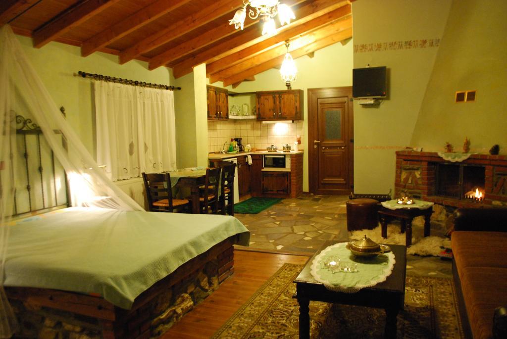 Hotel Tzivaeri Likodhrómion Exterior foto