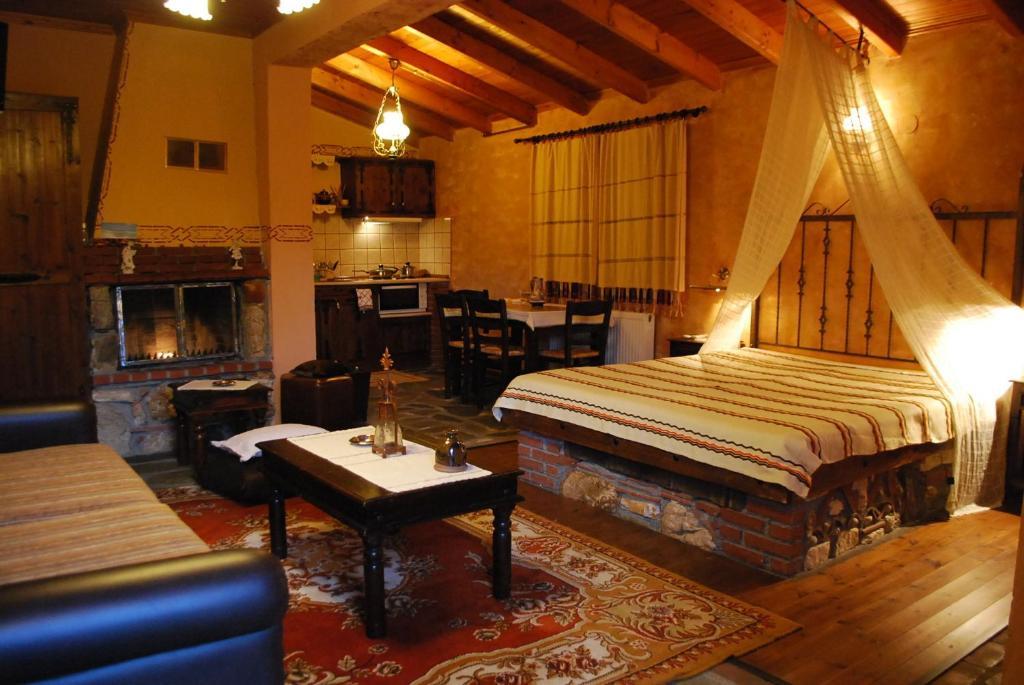 Hotel Tzivaeri Likodhrómion Zimmer foto